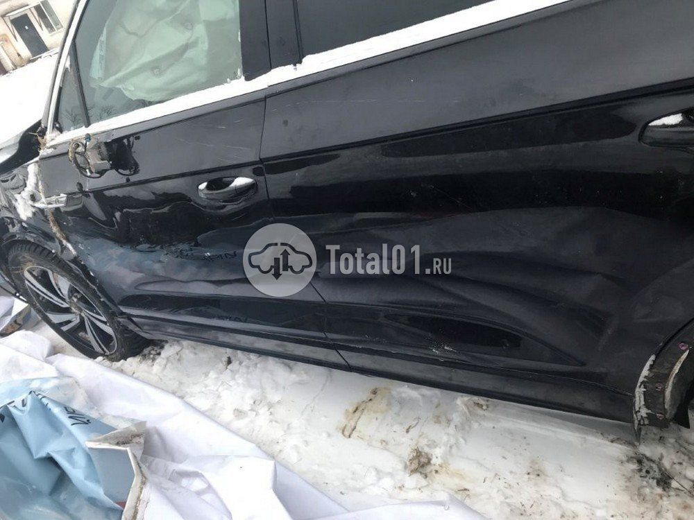 Фото Volkswagen Touareg 16