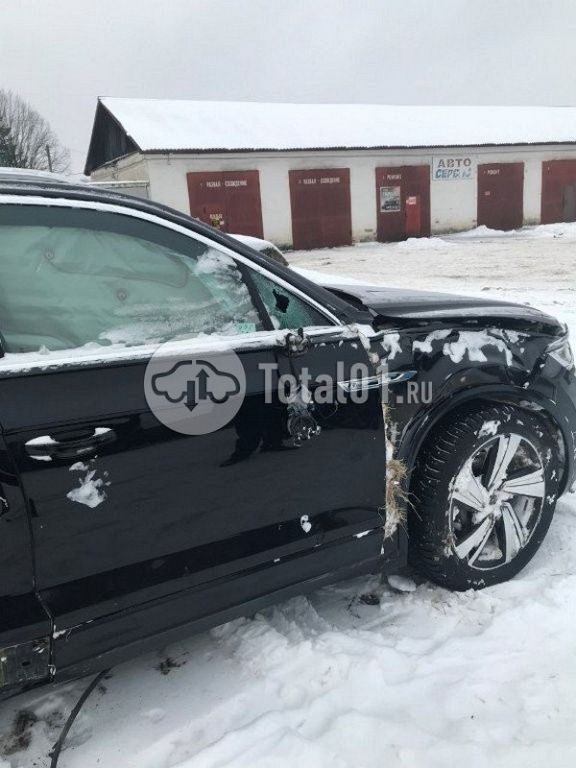 Фото Volkswagen Touareg 26