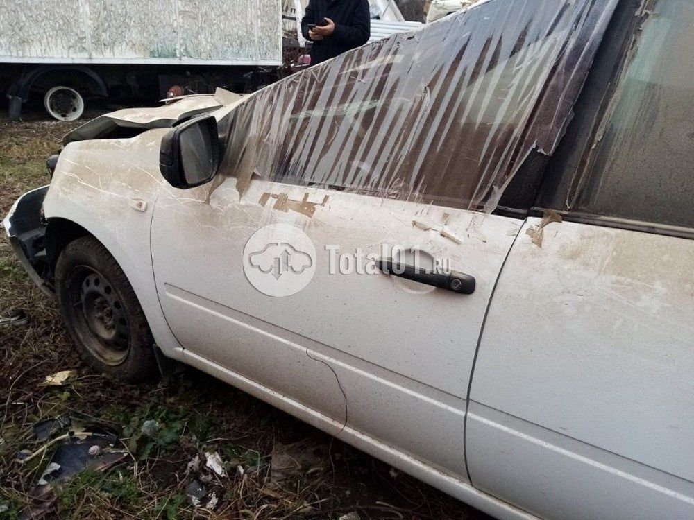 Фото Datsun mi-DO 82