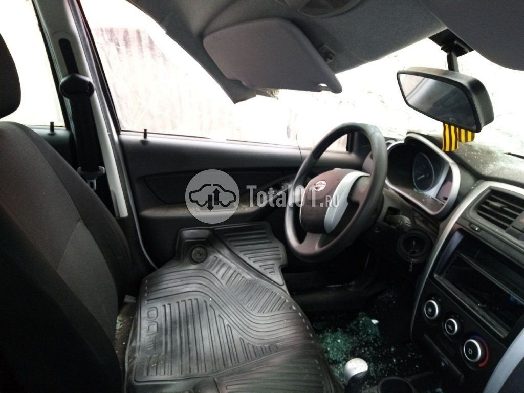 Фото Datsun mi-DO 176