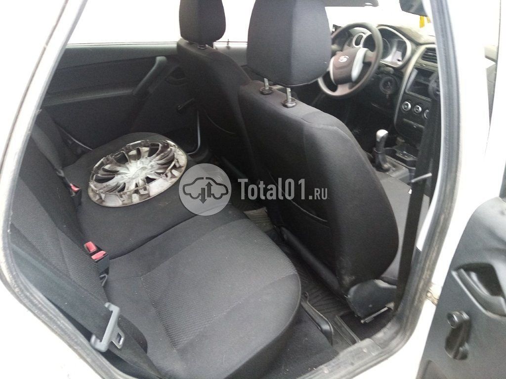 Фото Datsun mi-DO 188