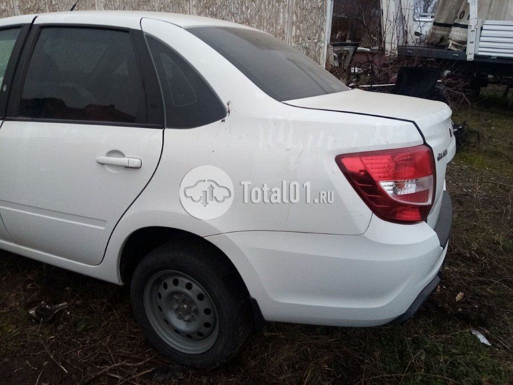 Фото ВАЗ (LADA) Granta 118
