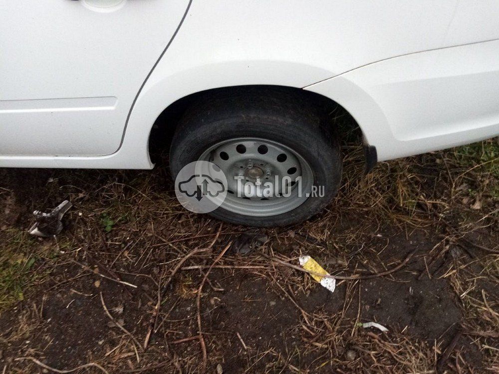 Фото ВАЗ (LADA) Granta 122