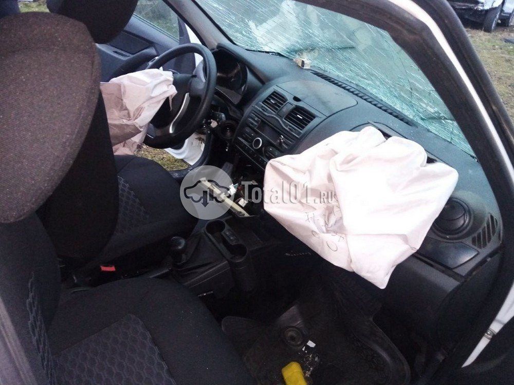 Фото ВАЗ (LADA) Granta 210