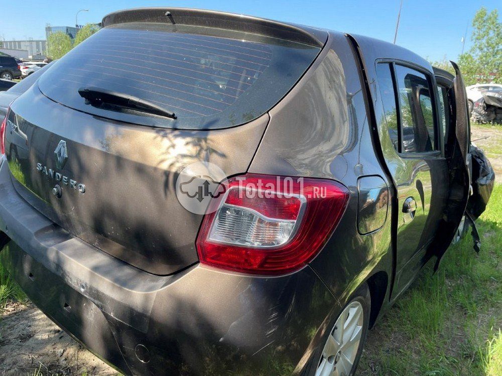 Фото Renault Sandero 42