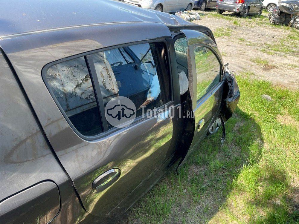 Фото Renault Sandero 44