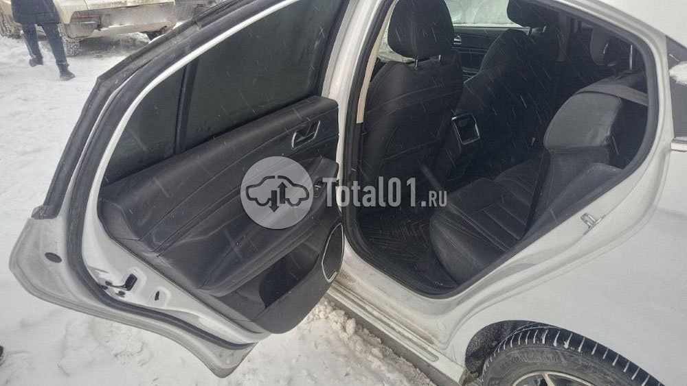 Фото OMODA S5 26