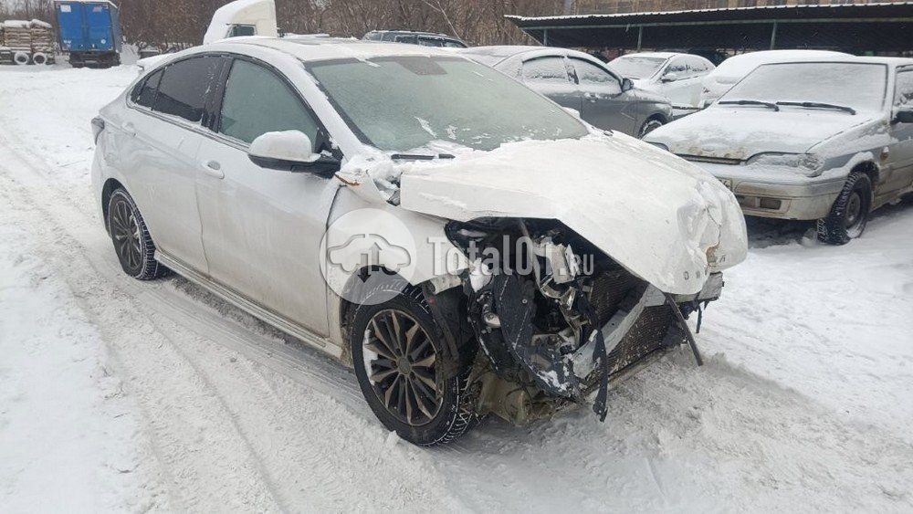 Фото OMODA S5 64