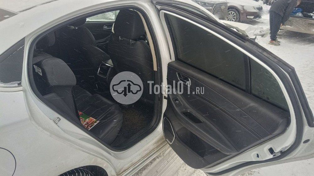 Фото OMODA S5 74