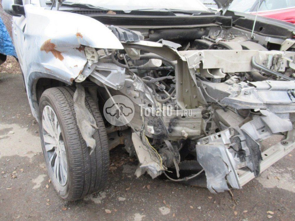 Фото Mitsubishi Outlander 18