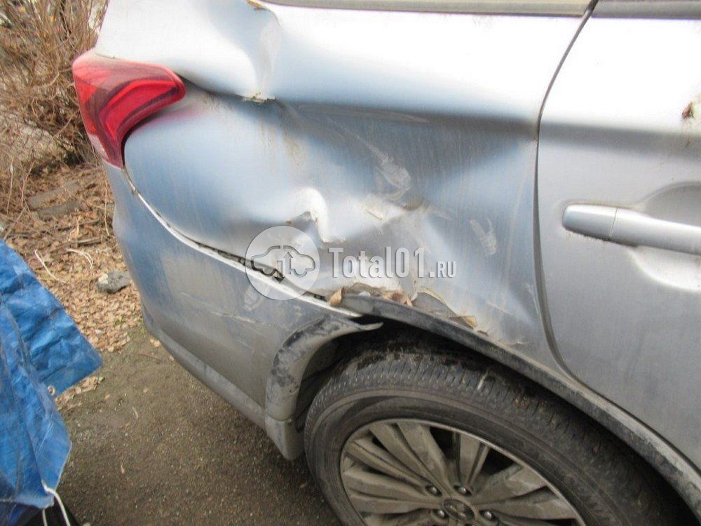 Фото Mitsubishi Outlander 36