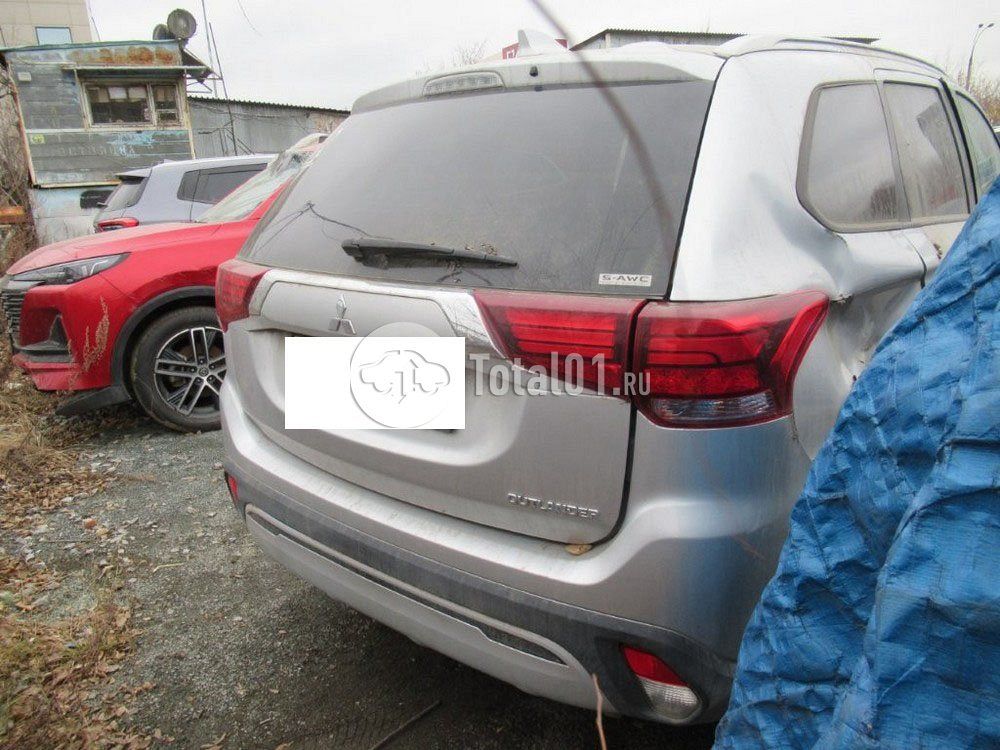 Фото Mitsubishi Outlander 38