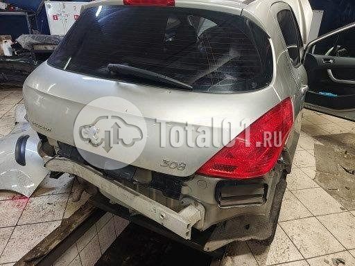 Фото Peugeot 308 8