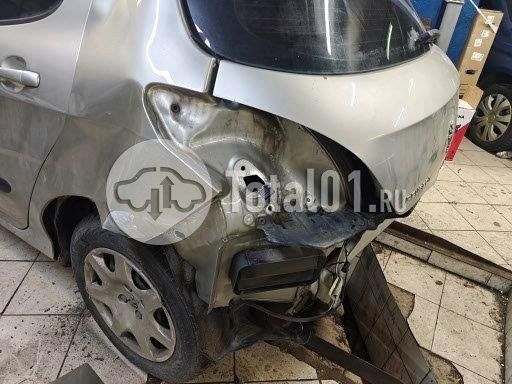 Фото Peugeot 308 28