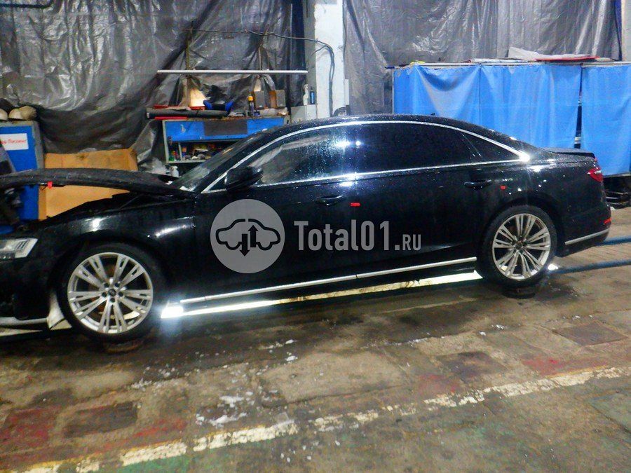Фото Audi A8L 10