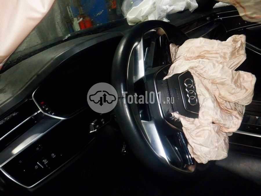 Фото Audi A8L 72