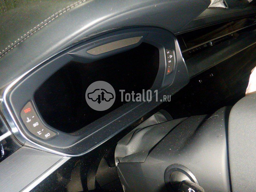 Фото Audi A8L 76