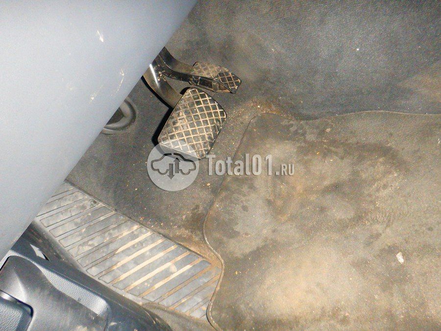 Фото Audi A8L 80