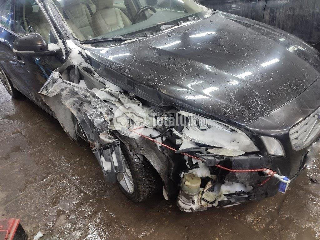 Фото Volvo S60 66