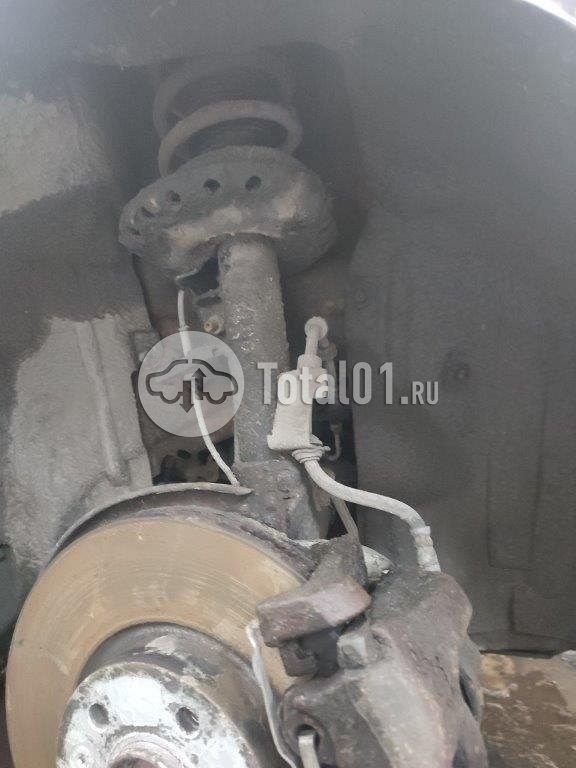 Фото Volvo S60 408