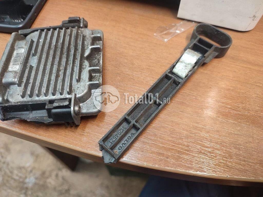 Фото Volvo S60 420