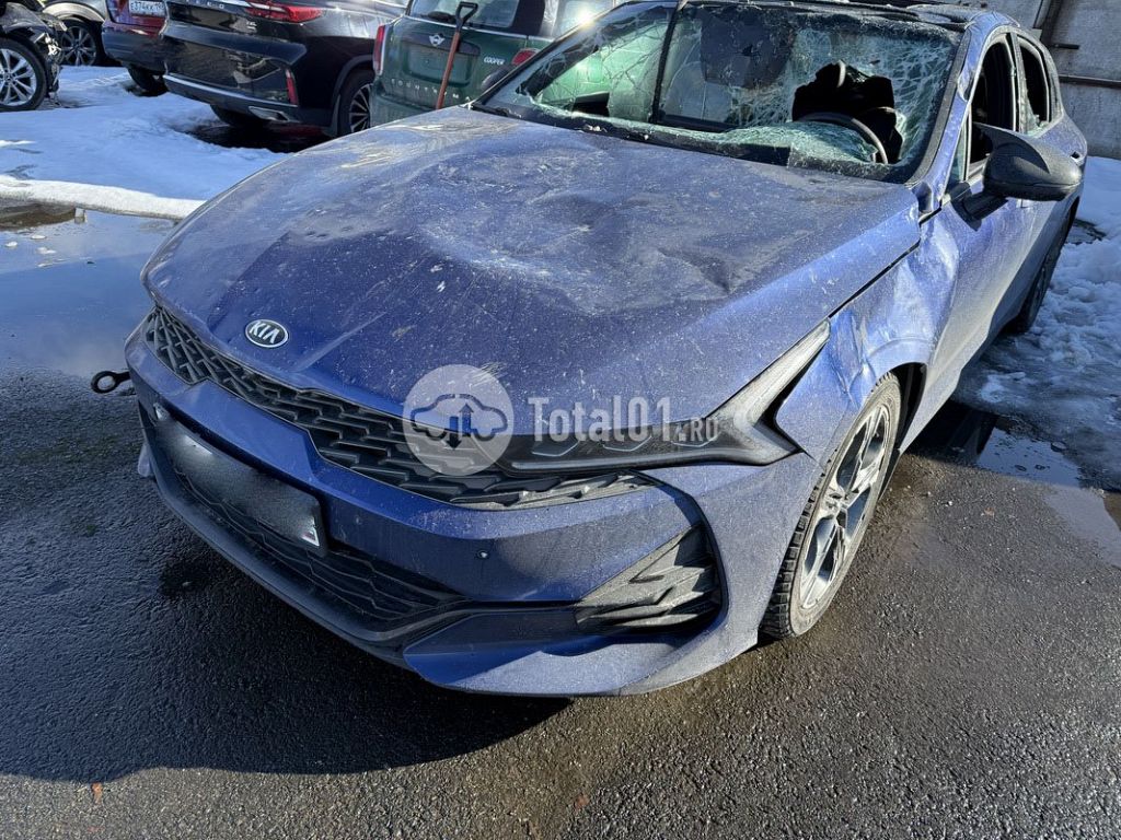 Фото KIA K5 6