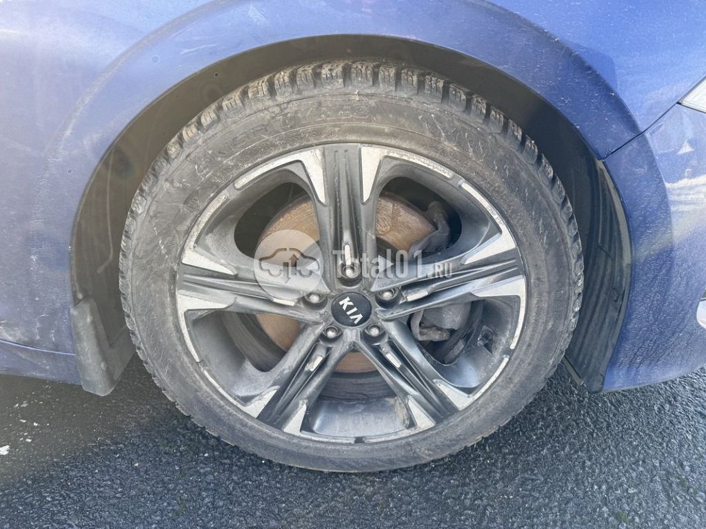 Фото KIA K5 14