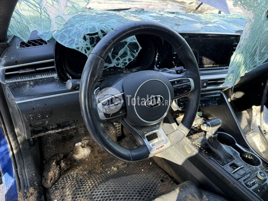 Фото KIA K5 180