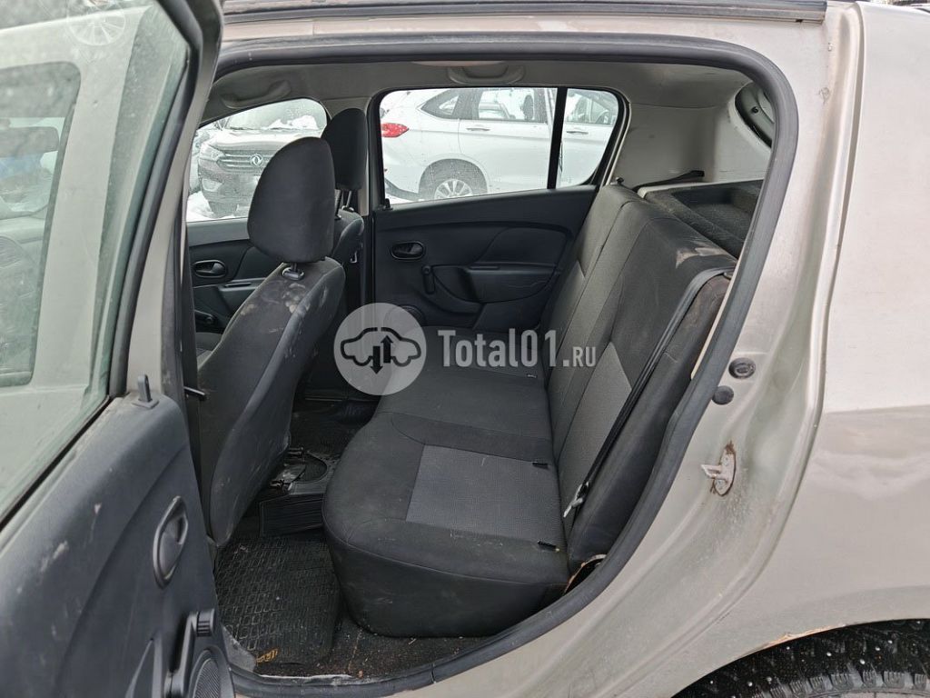 Фото Renault Sandero 100