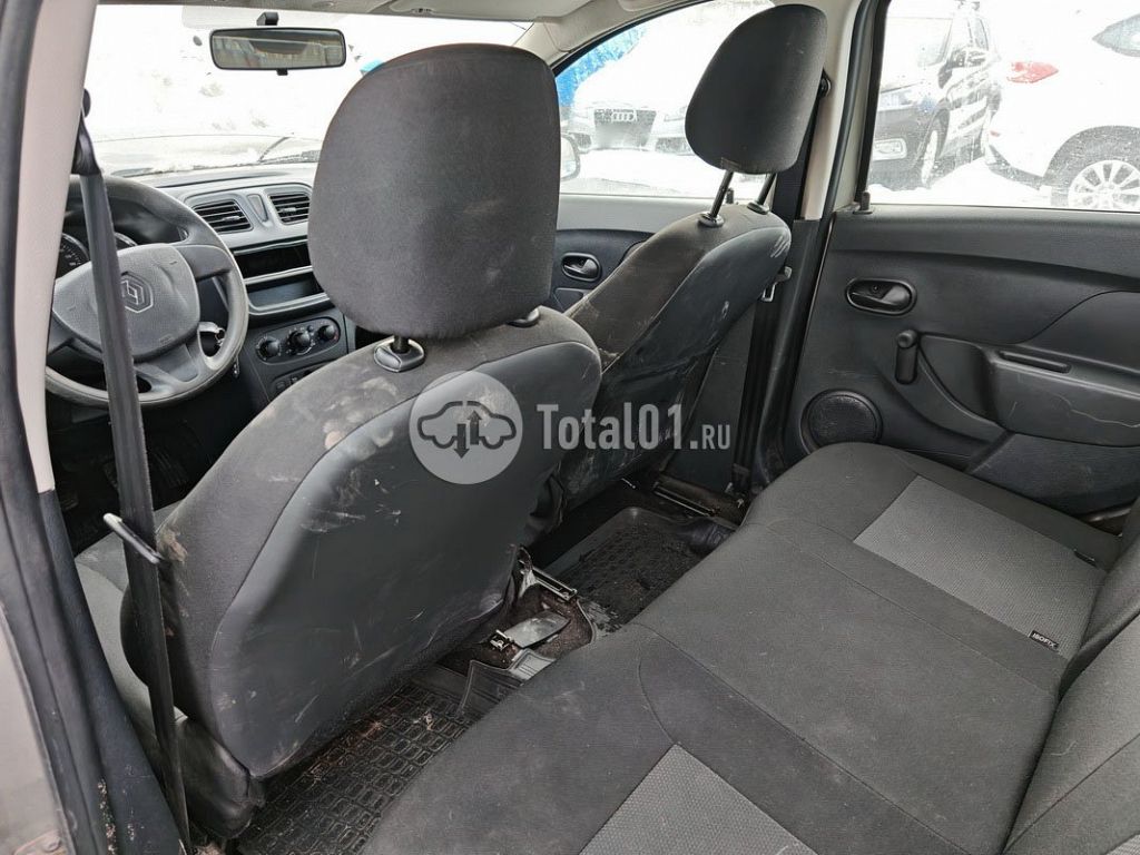 Фото Renault Sandero 102