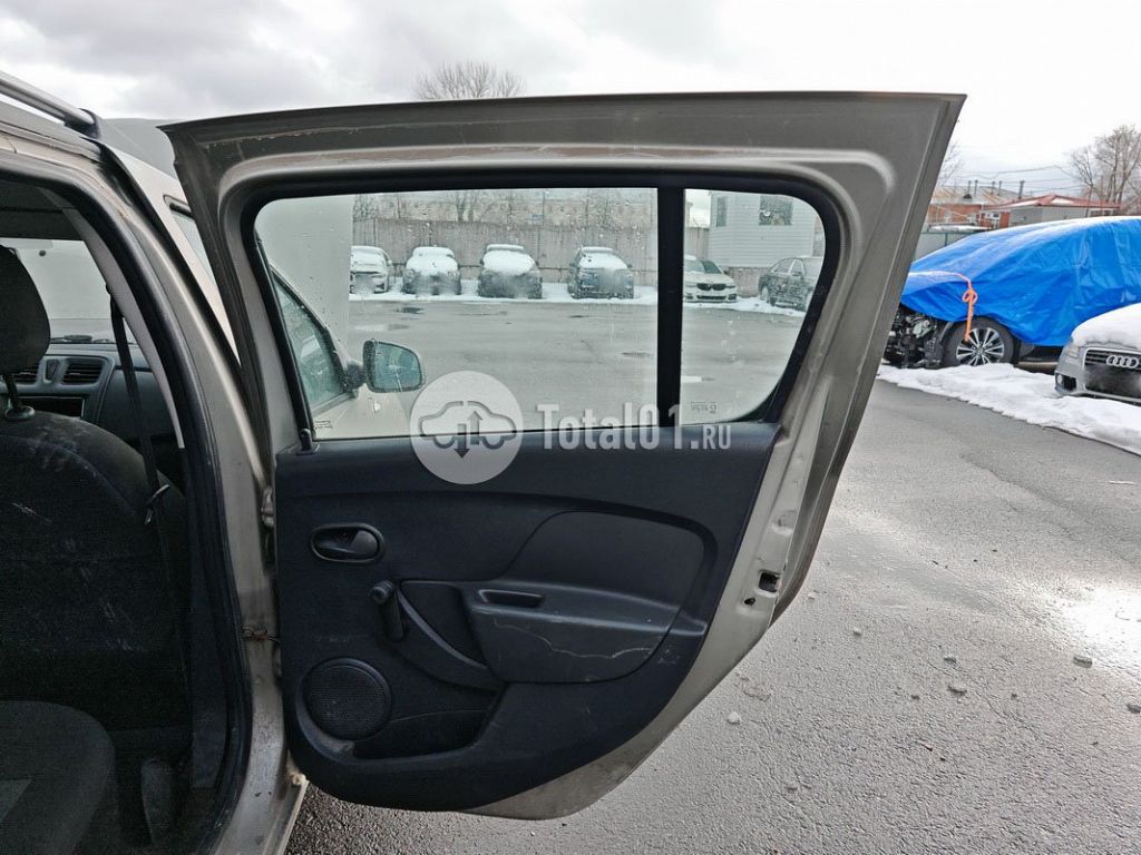 Фото Renault Sandero 136