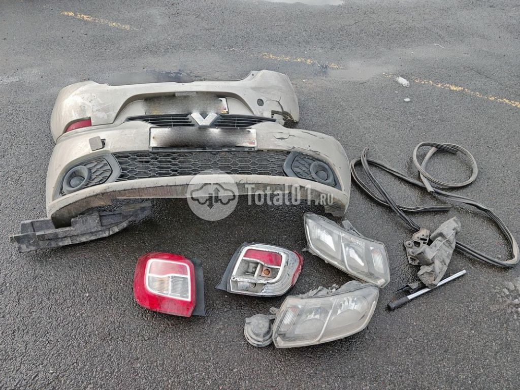 Фото Renault Sandero 190