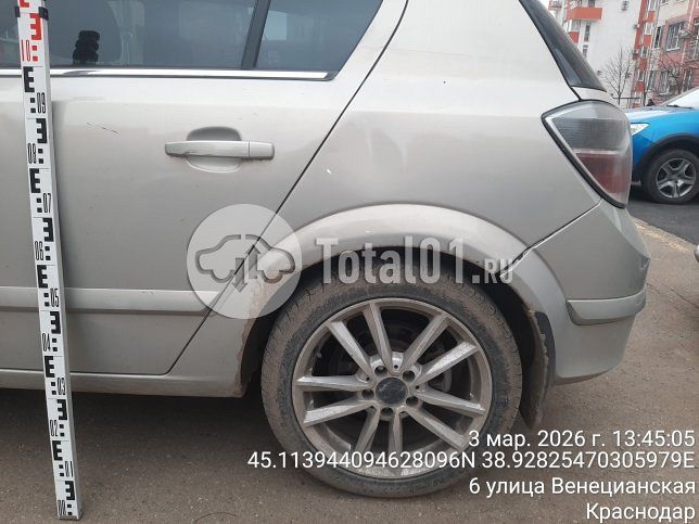 Фото Opel Astra 32