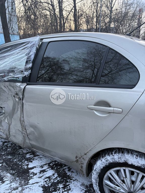 Фото Mitsubishi Lancer 24