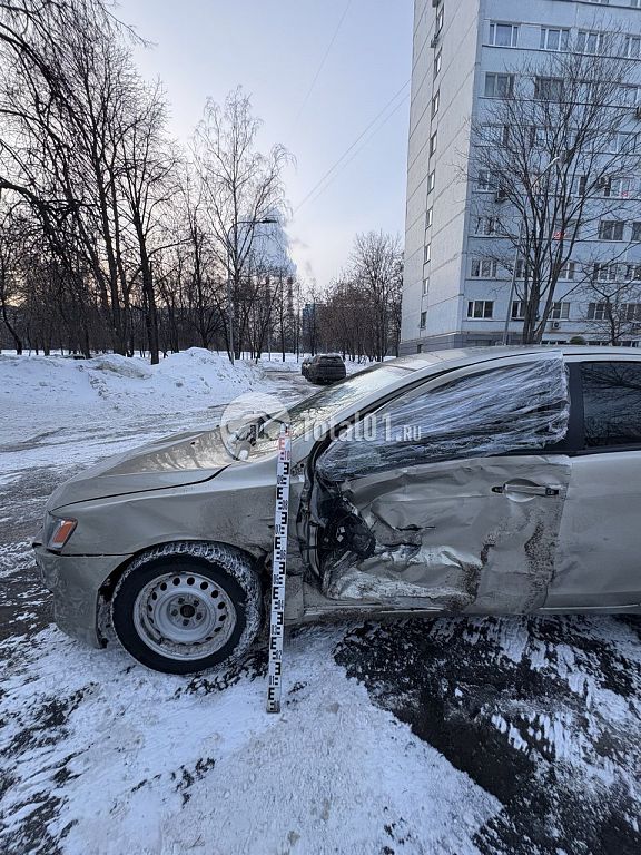 Фото Mitsubishi Lancer 28