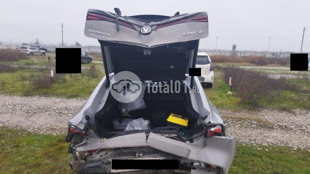 Фото Changan UNI-V 44