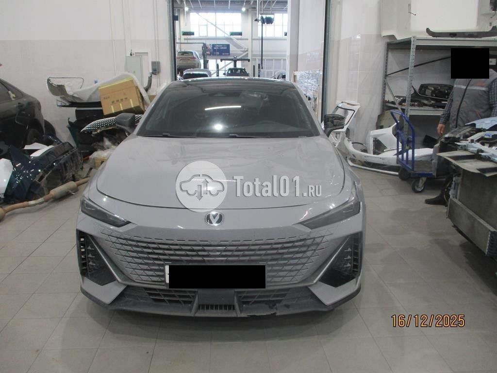 Фото Changan UNI-V 48