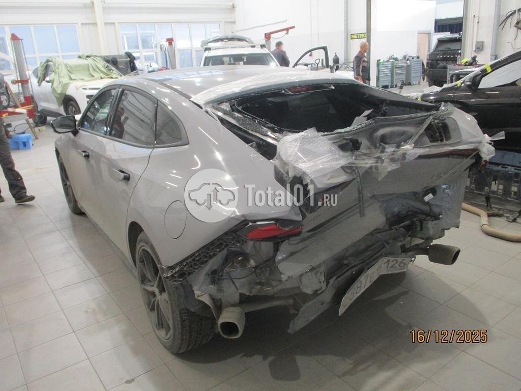 Фото Changan UNI-V 54