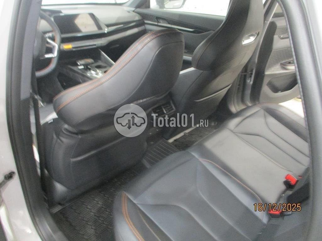 Фото Changan UNI-V 408