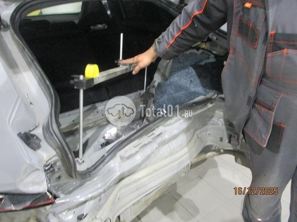 Фото Changan UNI-V 606