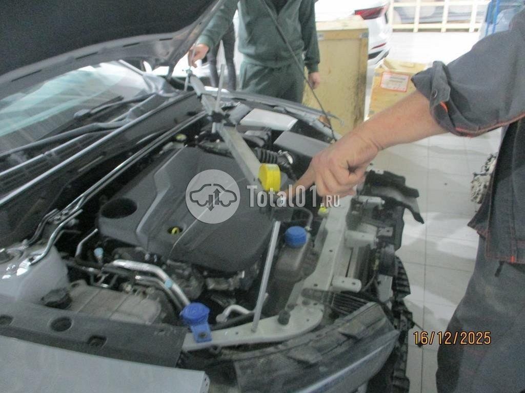 Фото Changan UNI-V 610