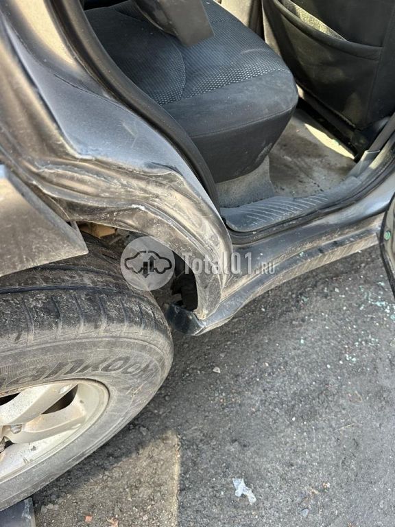 Фото Mazda Tribute 38