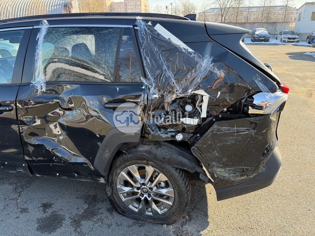Фото Toyota RAV4 40