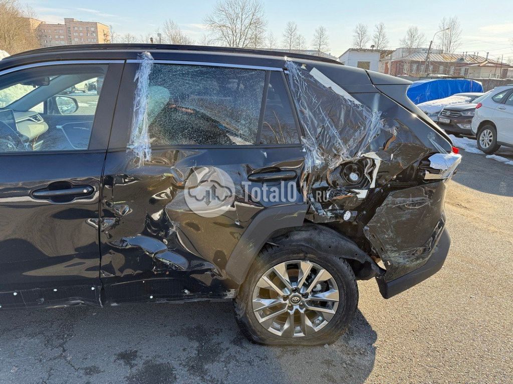 Фото Toyota RAV4 56