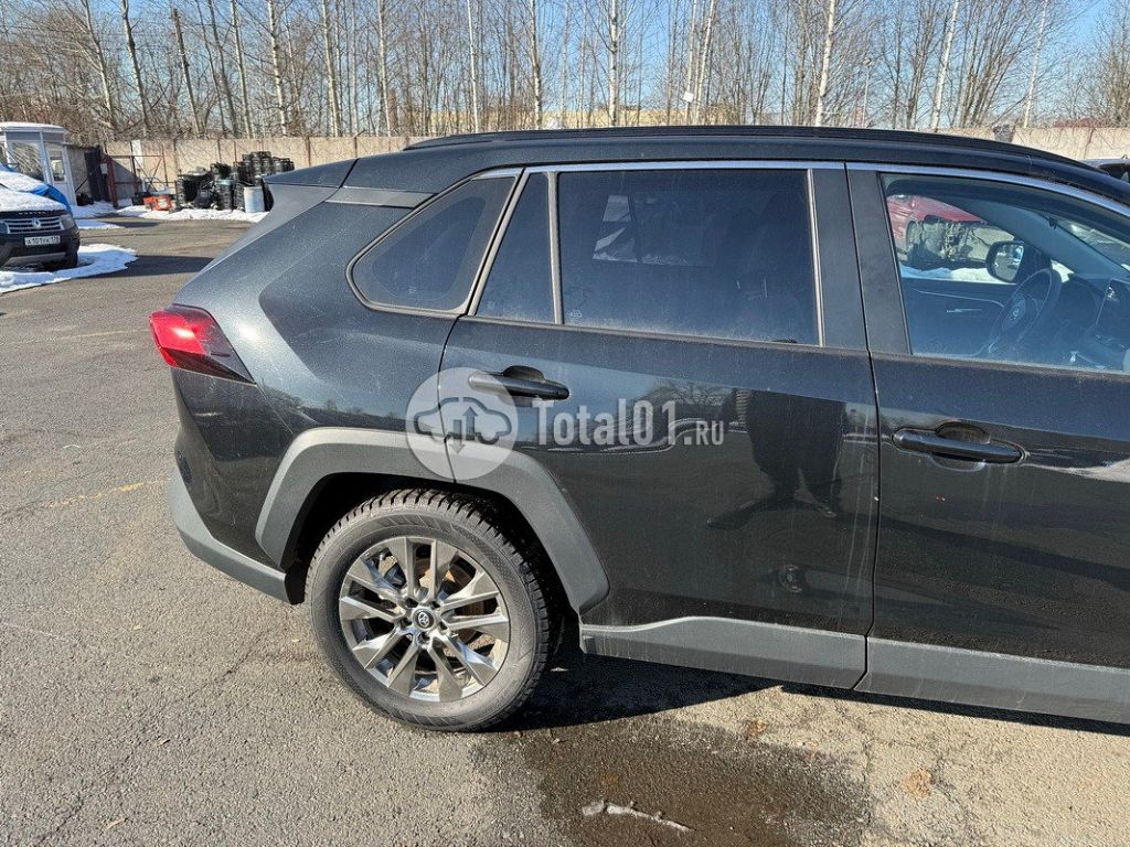 Фото Toyota RAV4 78