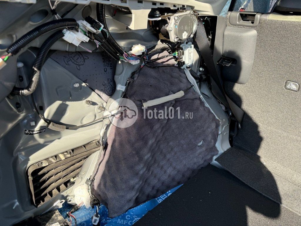 Фото Toyota RAV4 146