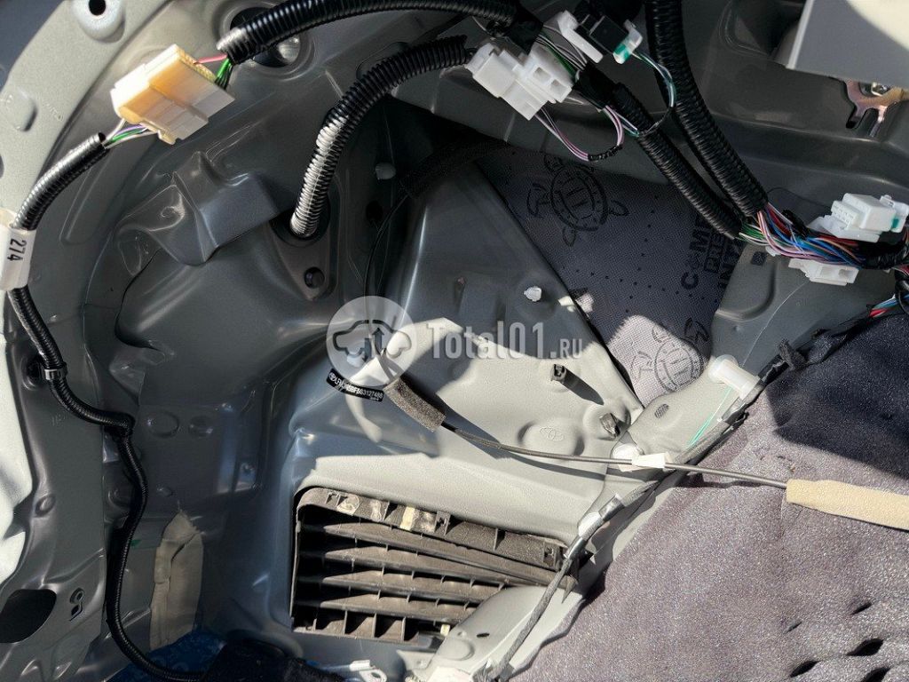 Фото Toyota RAV4 148