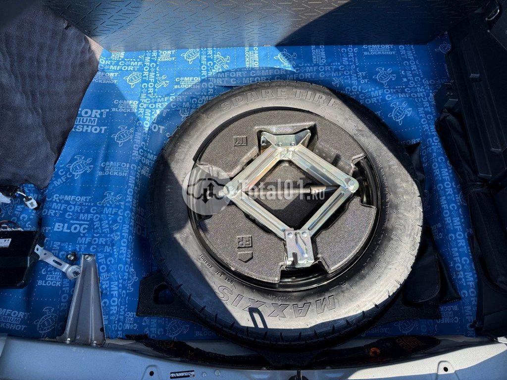 Фото Toyota RAV4 152