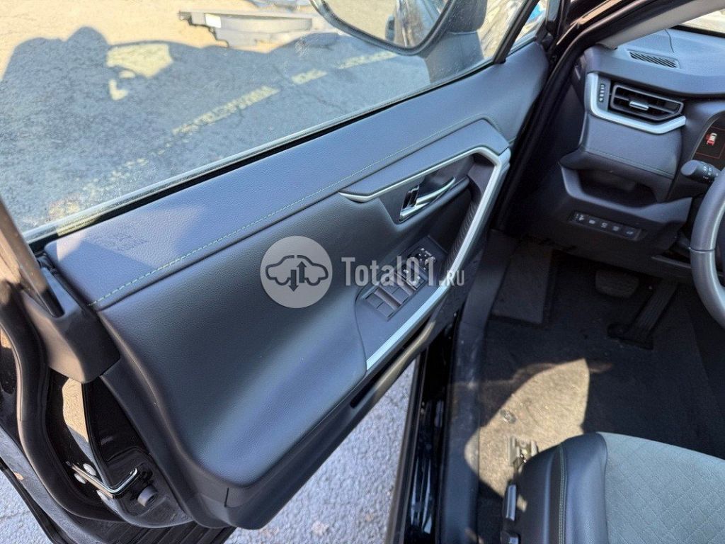 Фото Toyota RAV4 156