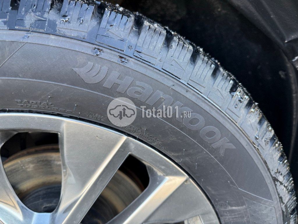 Фото Toyota RAV4 176